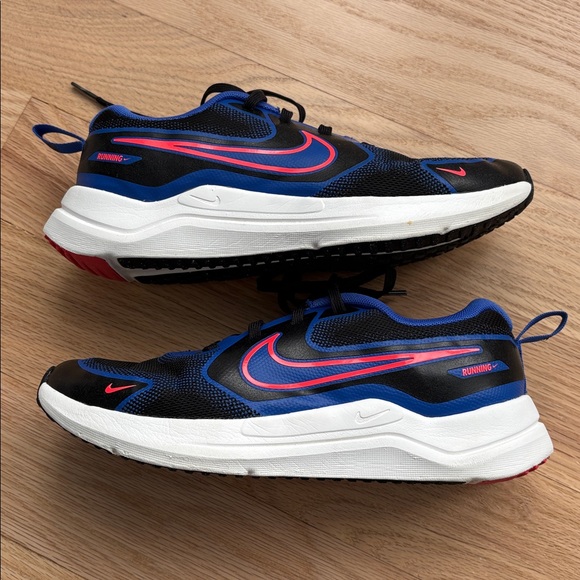 Nike Boys Cosmic Runner | 6 - Picture 6 of 6